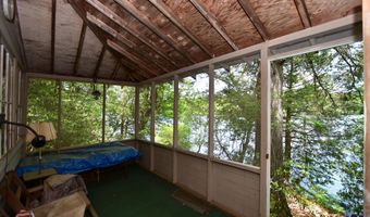 18 Osceola Dr, Becket, MA 01223