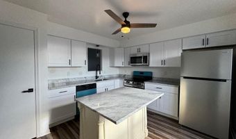 241 FLINT HILL Rd, Alburtis, PA 18011
