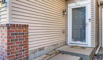 6887 Folkestone Rd 712, Apple Valley, MN 55124