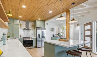 126 Palatine Dr, Alhambra, CA 91801