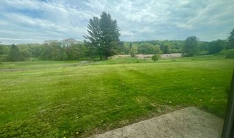 167 Country Club Ln, Amsterdam, NY 12070