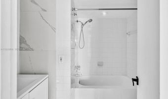 9800 W Bay Harbor Dr 403, Bay Harbor Islands, FL 33154