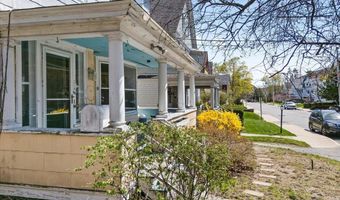 22 Ledgelawn Ave, Bar Harbor, ME 04609