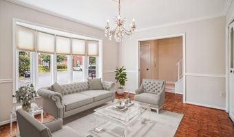 7492 COVENT WOOD Ct, Annandale, VA 22003