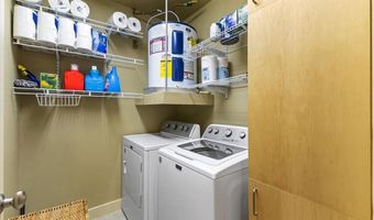 5055 Addison Cir 427, Addison, TX 75001