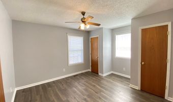 427 Muscadine Trl, Baskerville, VA 23915