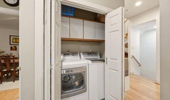 5803 MADAKET Rd, Bethesda, MD 20816