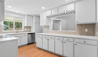 19370 SW MURPHY St, Beaverton, OR 97078