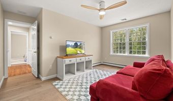2 Boulder Rd, Bourne, MA 02532