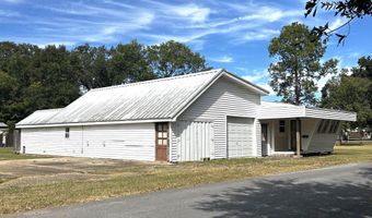 604 Samson St, Abbeville, LA 70510