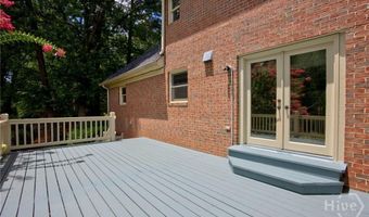 105 Moss Side Dr, Athens, GA 30607