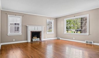 1042 Kingsway St, Alliance, OH 44601