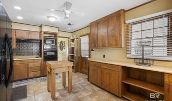 601 E 7th St, Bay Minette, AL 36507