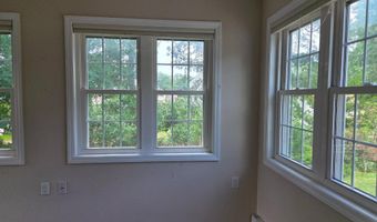 9 DOVE TREE Ct, Barnegat, NJ 08005