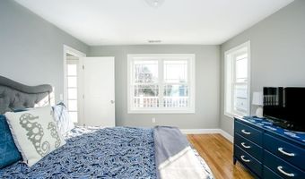 107 Orchard Ave, Middletown, RI 02842