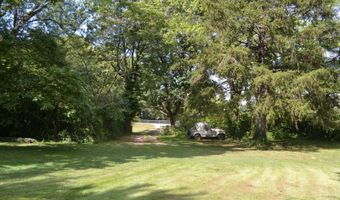 409 E. Elm St, Albion, IL 62806