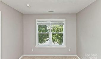 43 Sunny Meadows Blvd, Arden, NC 28704
