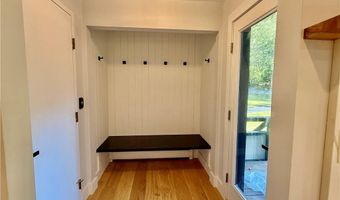280 W Reach Dr, Jamestown, RI 02835