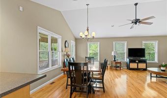 594 E Harrod Rd, Austin, IN 47102