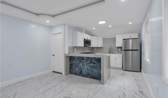 458 High St 3-L, Central Falls, RI 02863