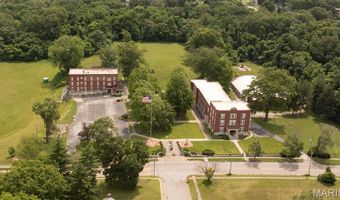 2009 Seminary St, Alton, IL 62002