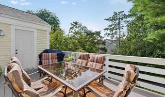 19 Sugar Maple Trl, Madison, WI 53717