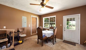 1584 Hawkins Ln, Bells, TN 38006