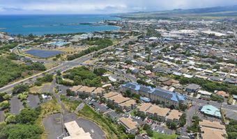 56 Kunihi Ln 323, Kahului, HI 96732