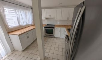 1609 A Iwi Way B, Honolulu, HI 96816