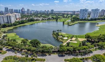 20515 E Country Club Dr 2048, Aventura, FL 33180
