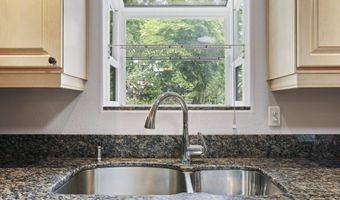 17445 S BECKMAN Rd, Oregon City, OR 97045