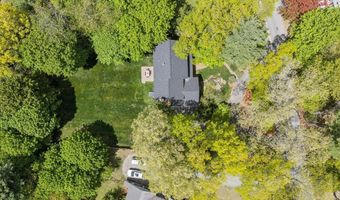 37 Concord Rd, Acton, MA 01720