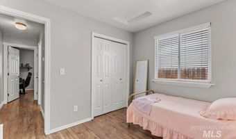 5222 Weston Ave, Caldwell, ID 83607