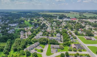 4 FRANKLIN Sq, Berlin, MD 21811
