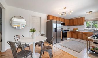 5975 Dover St, Arvada, CO 80004