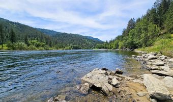 290 367 Trails End Dr, Ahsahka, ID 83520