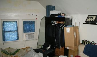 275 W Lawrence St, Albany, NY 12208