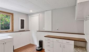 8312 140th Street Ct, Apple Valley, MN 55124