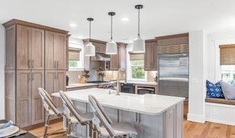 41 Transom Row, Bald Head Island, NC 28461