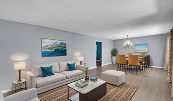 21 Birch St, Beachwood, NJ 08722
