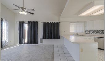1862 N CENTER Ave, Casa Grande, AZ 85122