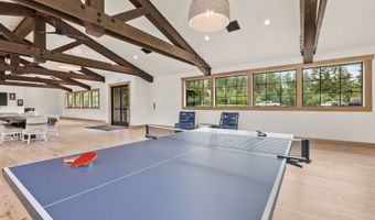 397 Saddlehorn Trl, Bigfork, MT 59911