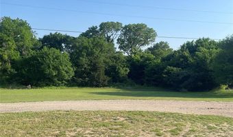 858 County Road 2395, Alvord, TX 76225