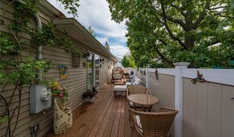19 Buchanan Ave, Amity Harbor, NY 11701