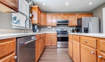 2203 NW Lakeside Ct, Ankeny, IA 50023