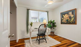 880 Akiu Pl, Kailua, HI 96734