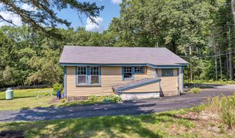 7 Roberts Cove Rd, Alton, NH 03809