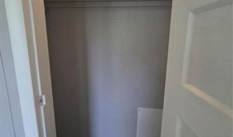 609 W 5th St, Ada, OK 74820