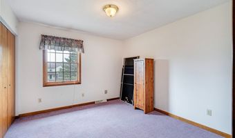 6369 Ridgeview Ave, Austintown, OH 44515