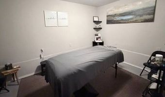 513 Douglas Ave, Beaver, OK 73932